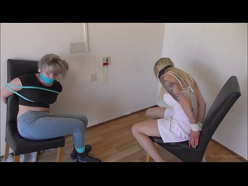 ❤️ Giyohvand / bog'langan va gagged / qayg'u ichida qiz ️ Sluts bizda uz.quizfarmature.ru ❤